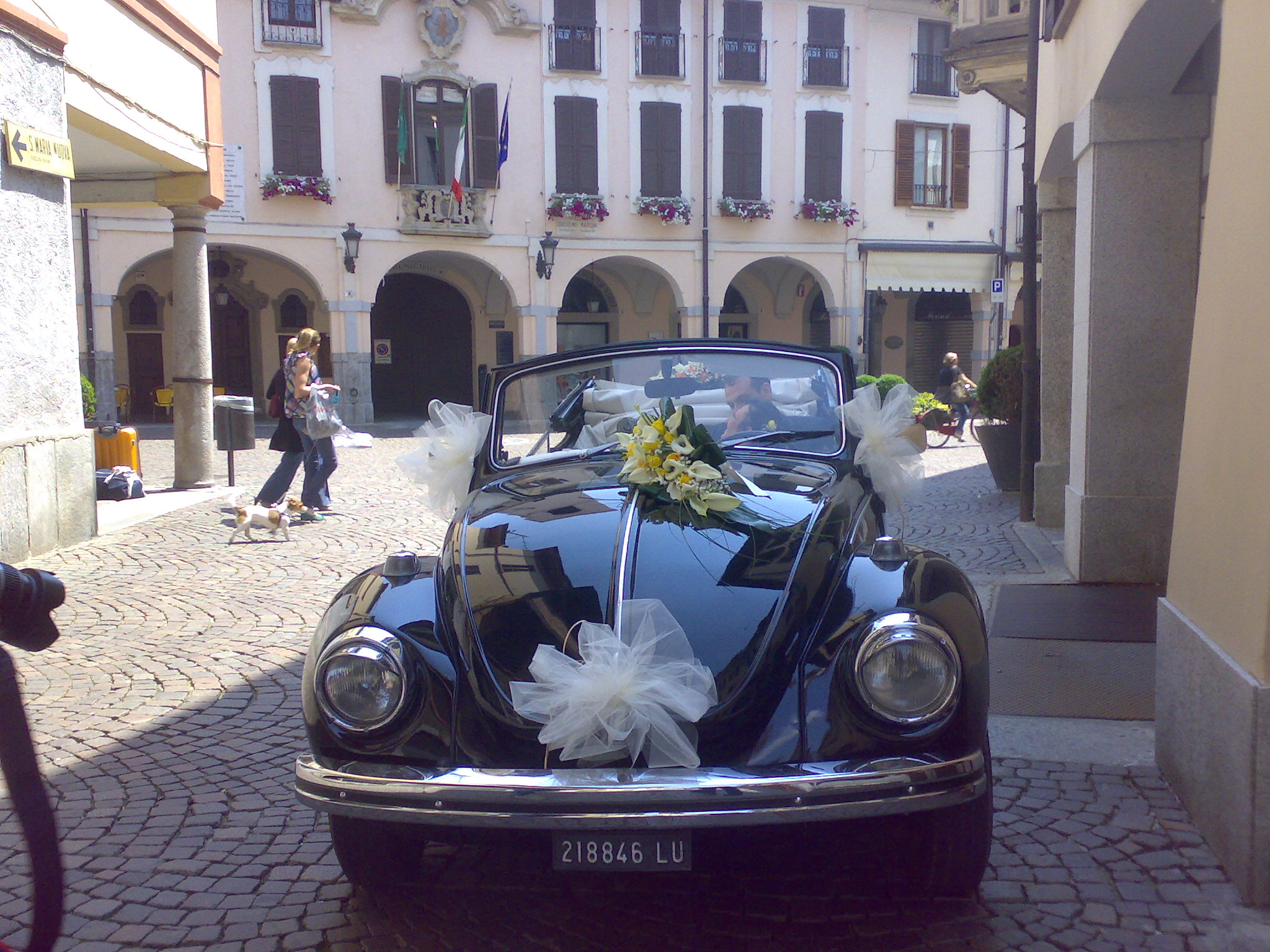 Maggiolino nero Classic ’72